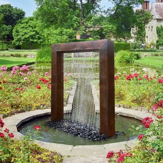 Fuente de soporte de metal Caída de agua Adornos de jardín Cortina de lluvia de acero corten